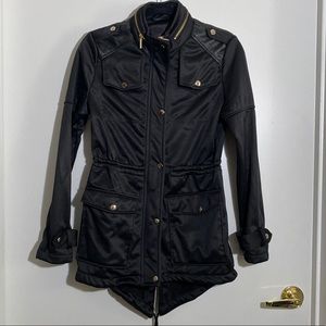 A3❄️Yoki outerwear collection size medium